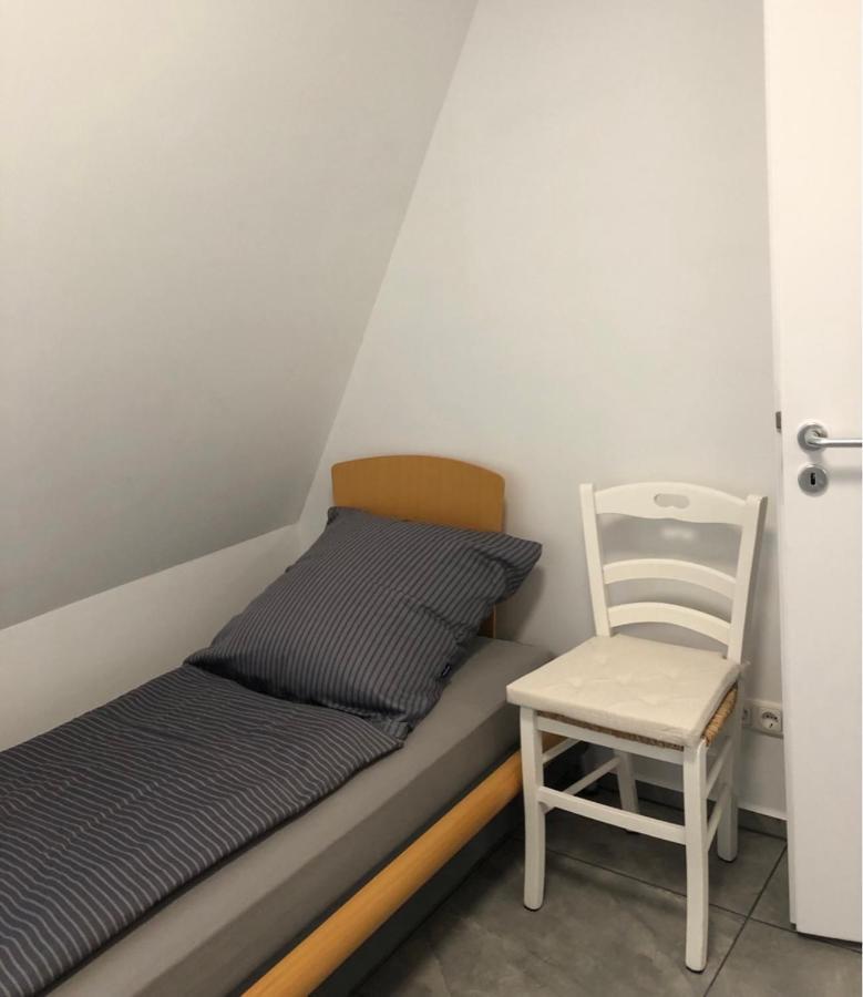 Dachgeschosswohnung Mit Seeblick Ahrensbok 外观 照片
