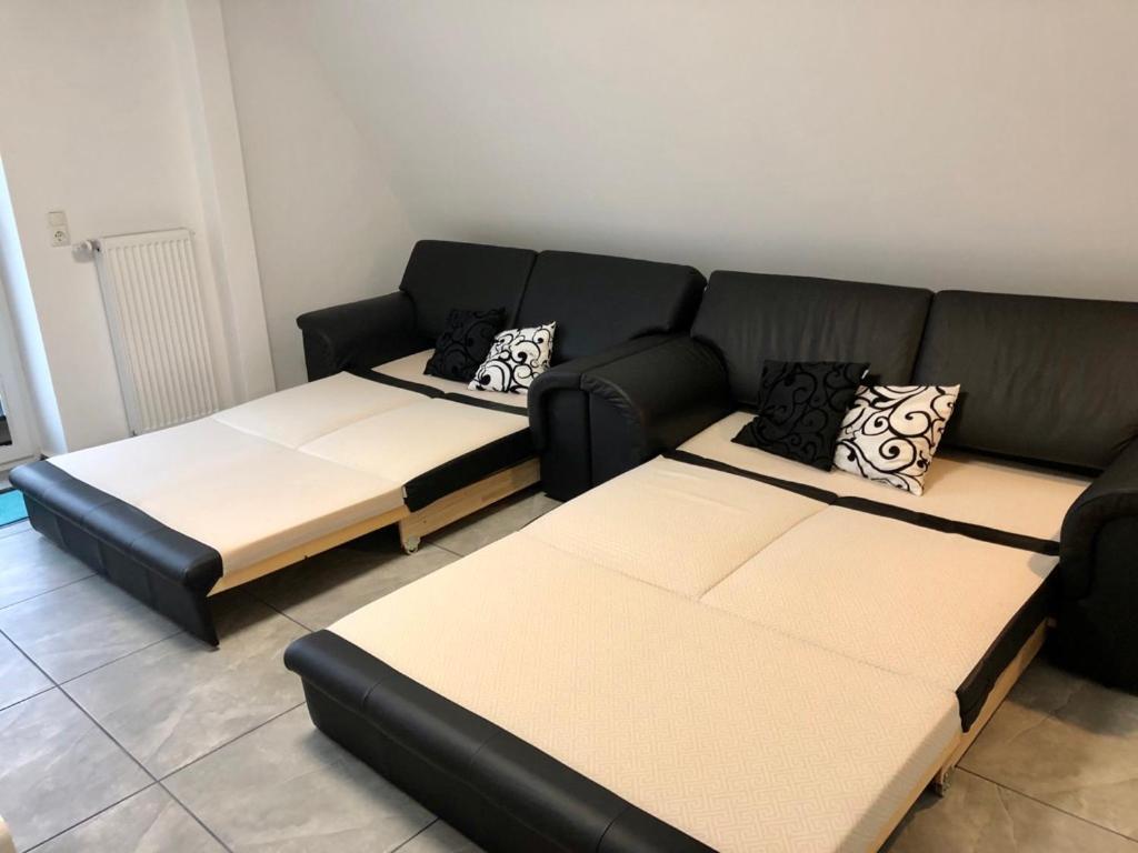 Dachgeschosswohnung Mit Seeblick Ahrensbok 外观 照片